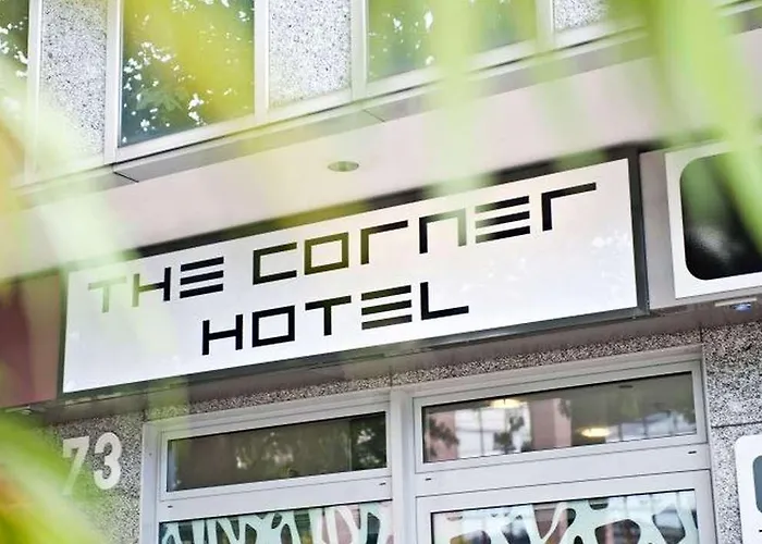 Homaris The Corner - Self-check In Отель